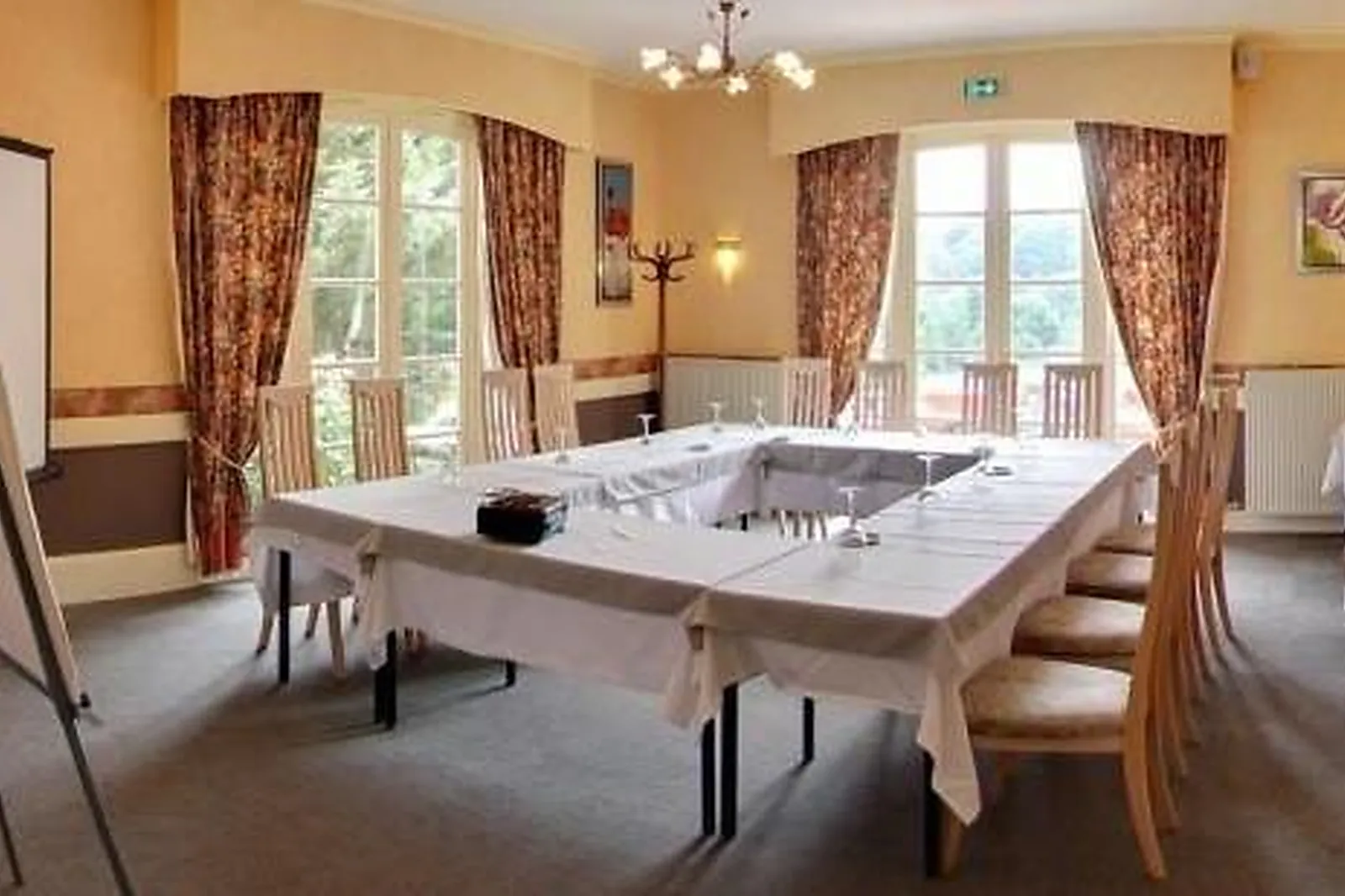 Lieux événementiels, LE CHALET DE MONTEGUT