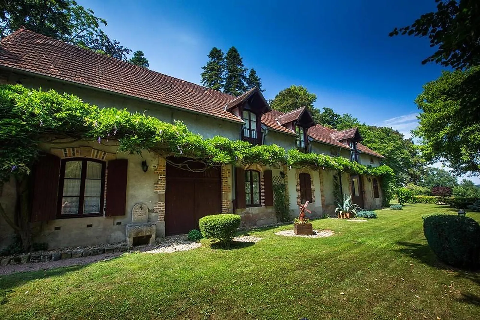 Lieux événementiels, LE CHALET DE MONTEGUT