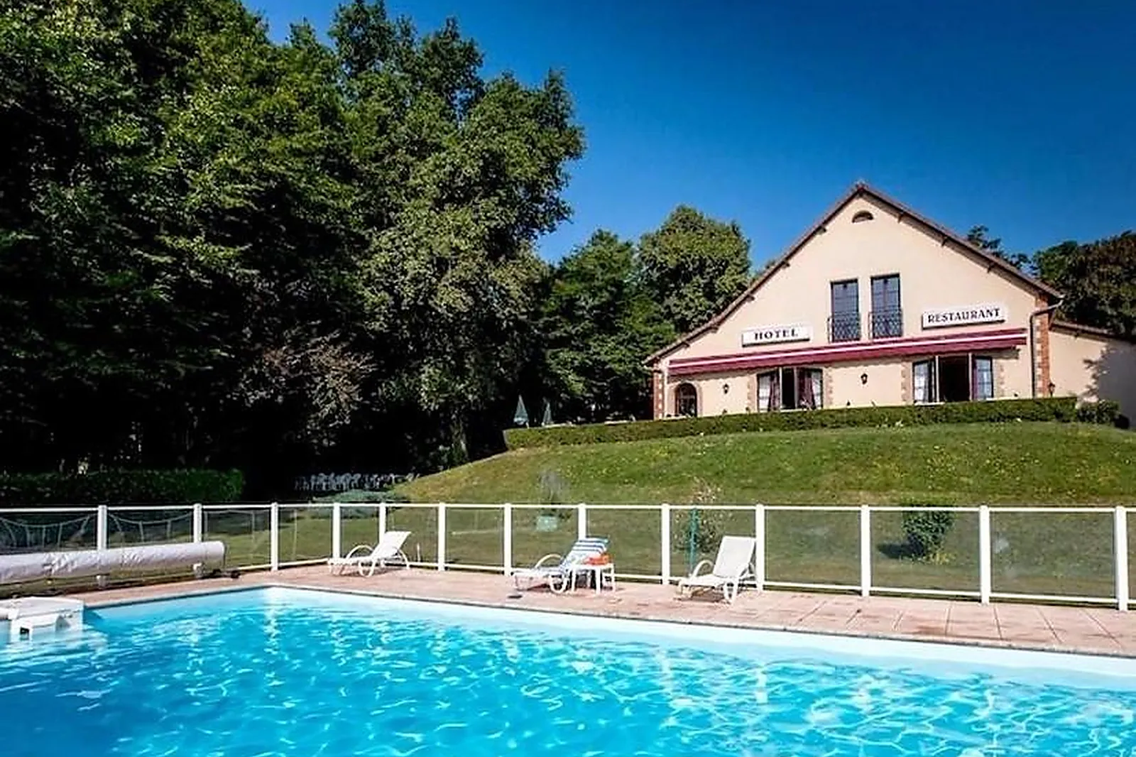 Lieux événementiels, LE CHALET DE MONTEGUT