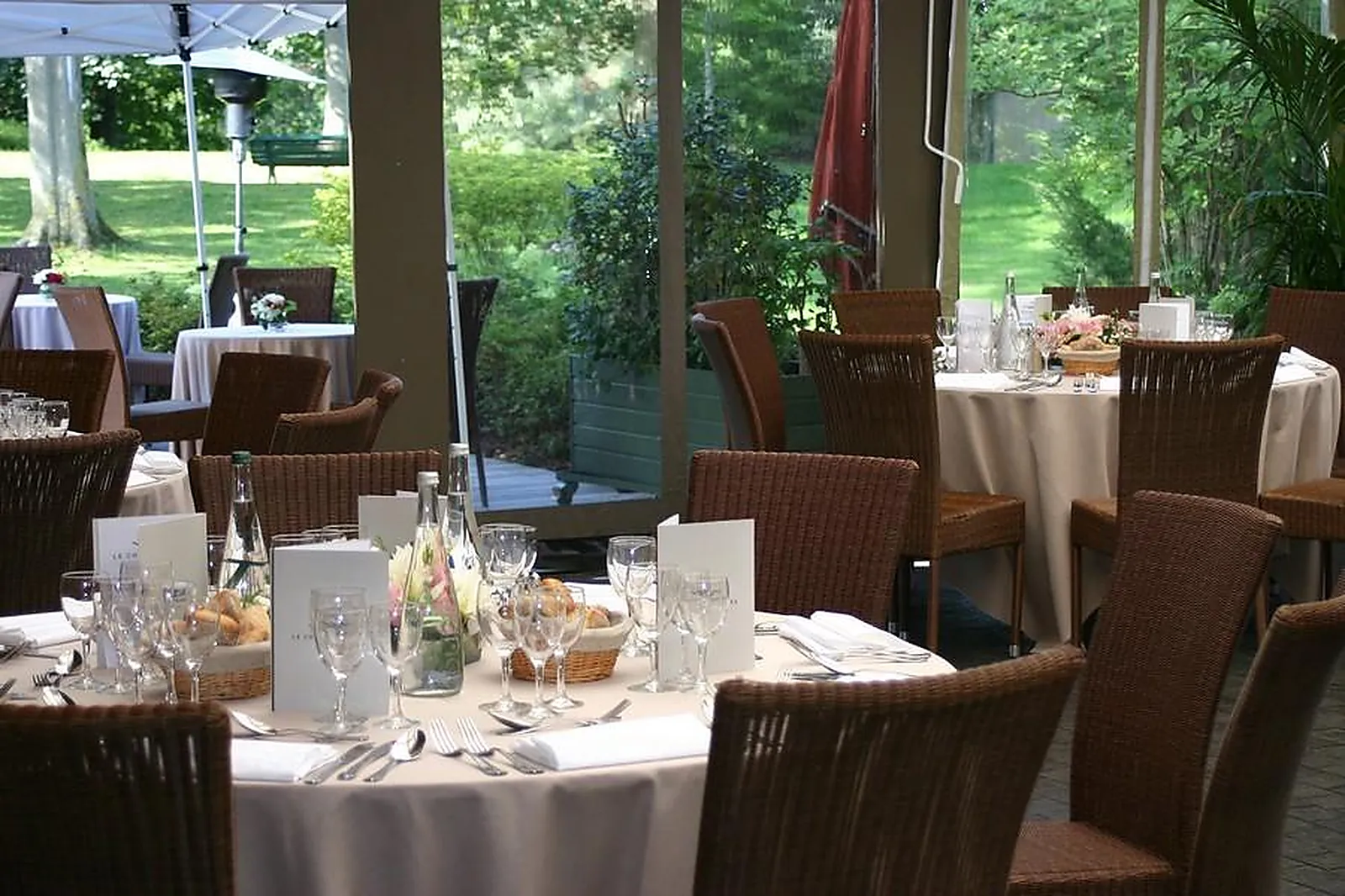 Lieux événementiels, LE CHALET DES ILES