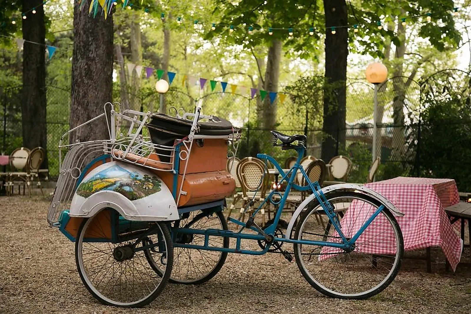 Lieux événementiels, LE CHALET DU LAC ST MANDE