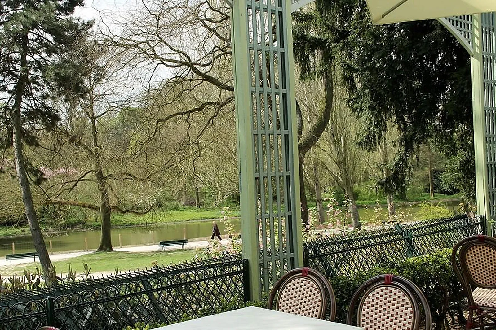 Lieux événementiels, LE CHALET DU LAC ST MANDE