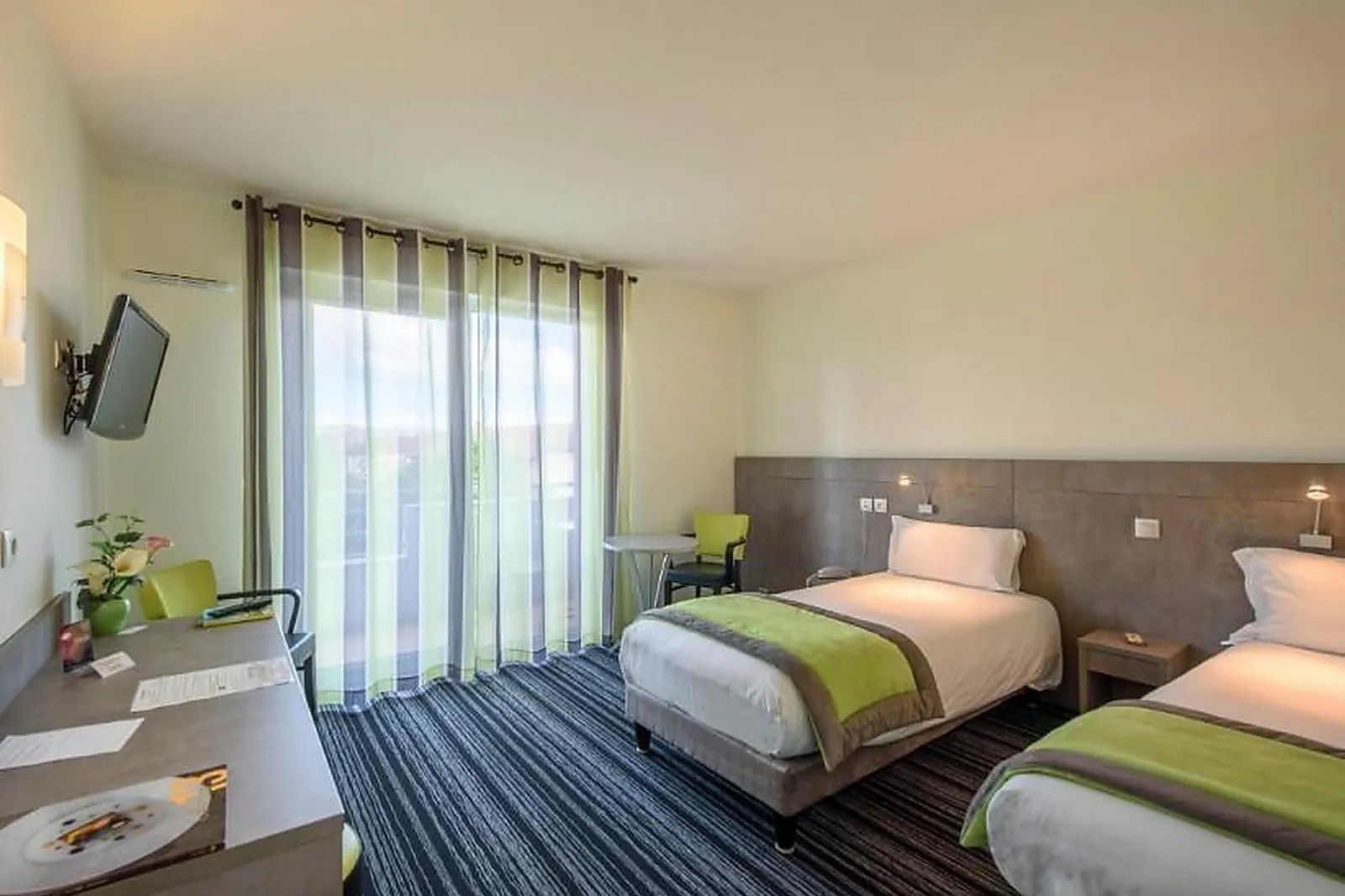 Lieux événementiels, LE CHATARD