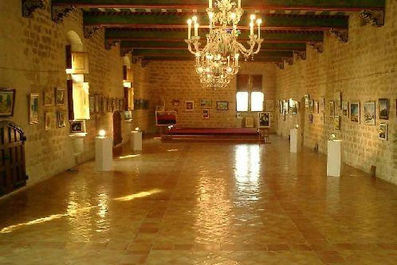 Lieux événementiels, LE CHATEAU DE FARGUES