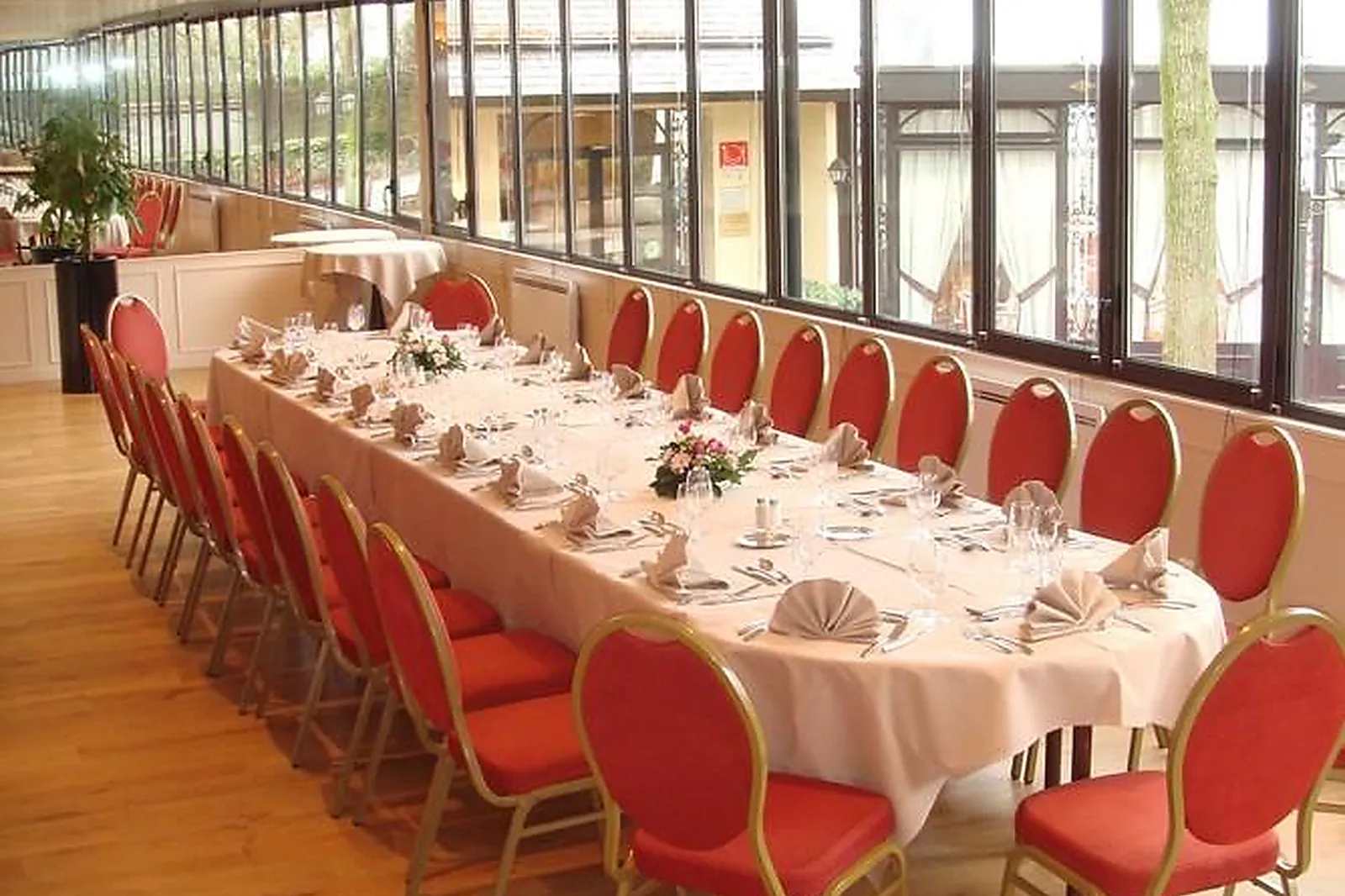 Lieux événementiels, LE CHÂTEAU DES ÎLES