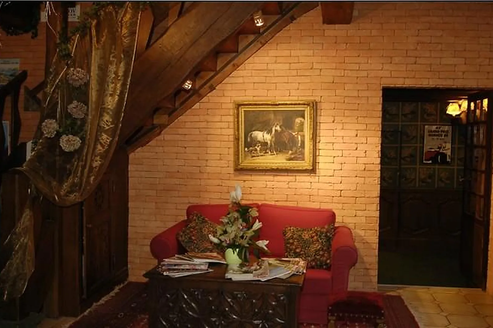 Lieux événementiels, LE CHÊNE PENDRAGON