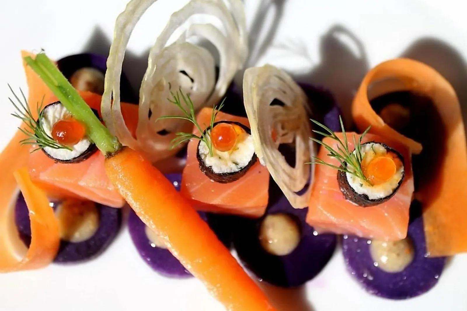 Lieux événementiels, LE CHEVAL BLANC