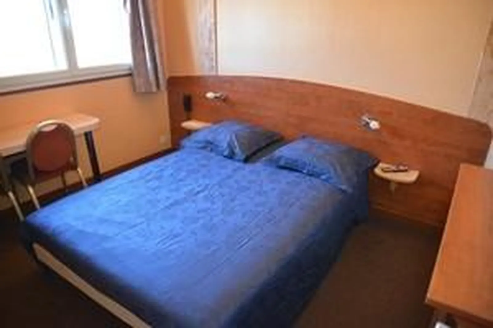 Lieux événementiels, LE CHEVAL NOIR