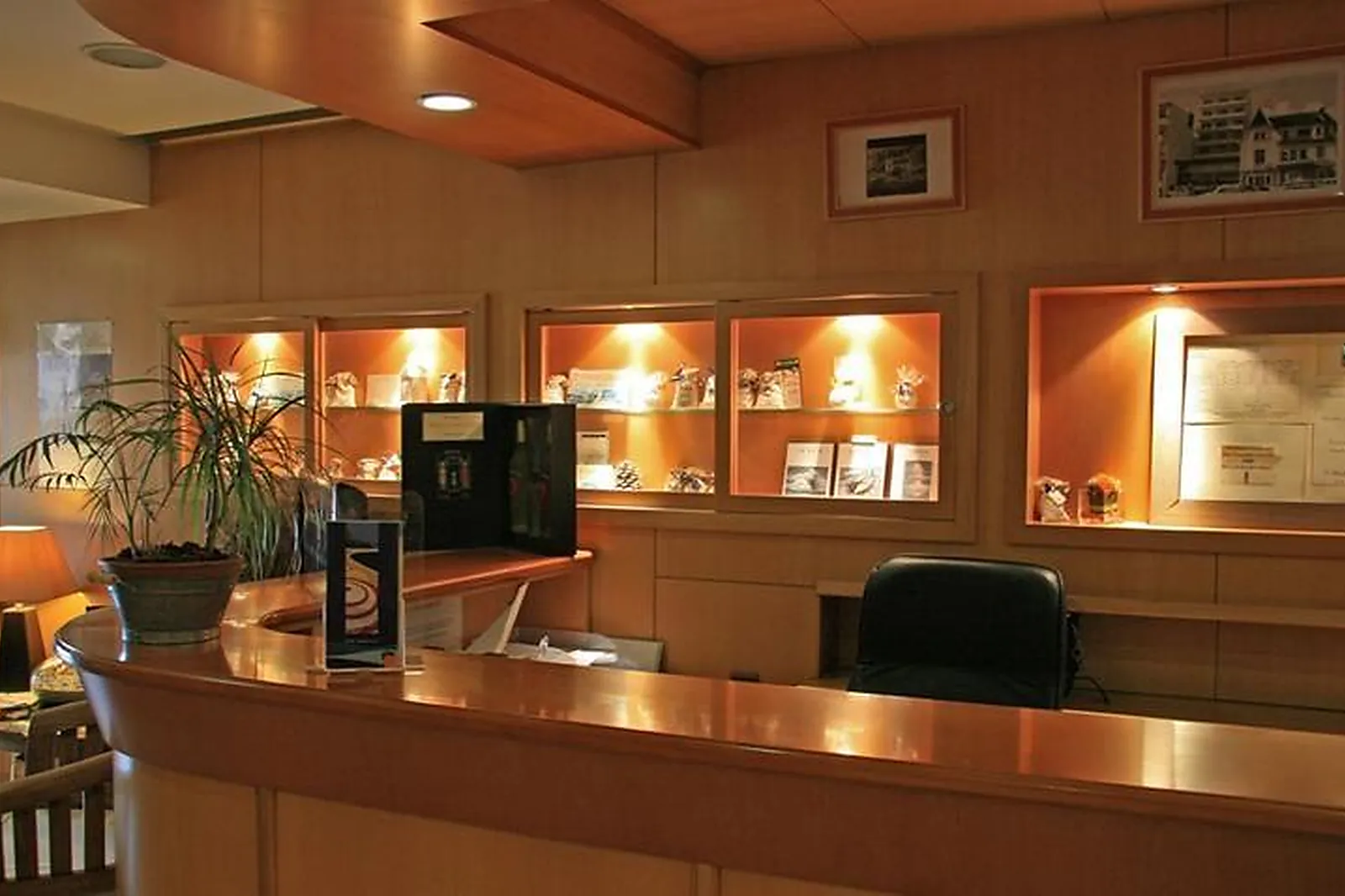 Lieux événementiels, LE CHRISTINA