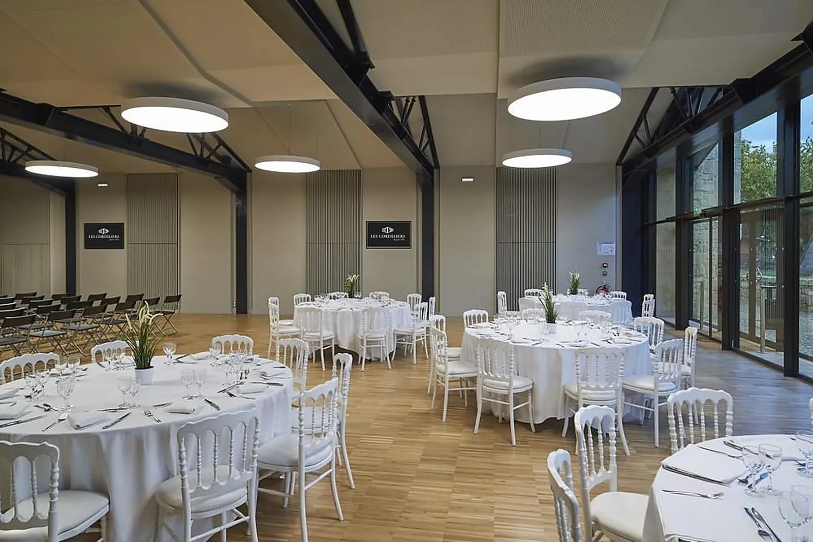 Lieux événementiels, LE CLOÎTRE DES CORDELIERS