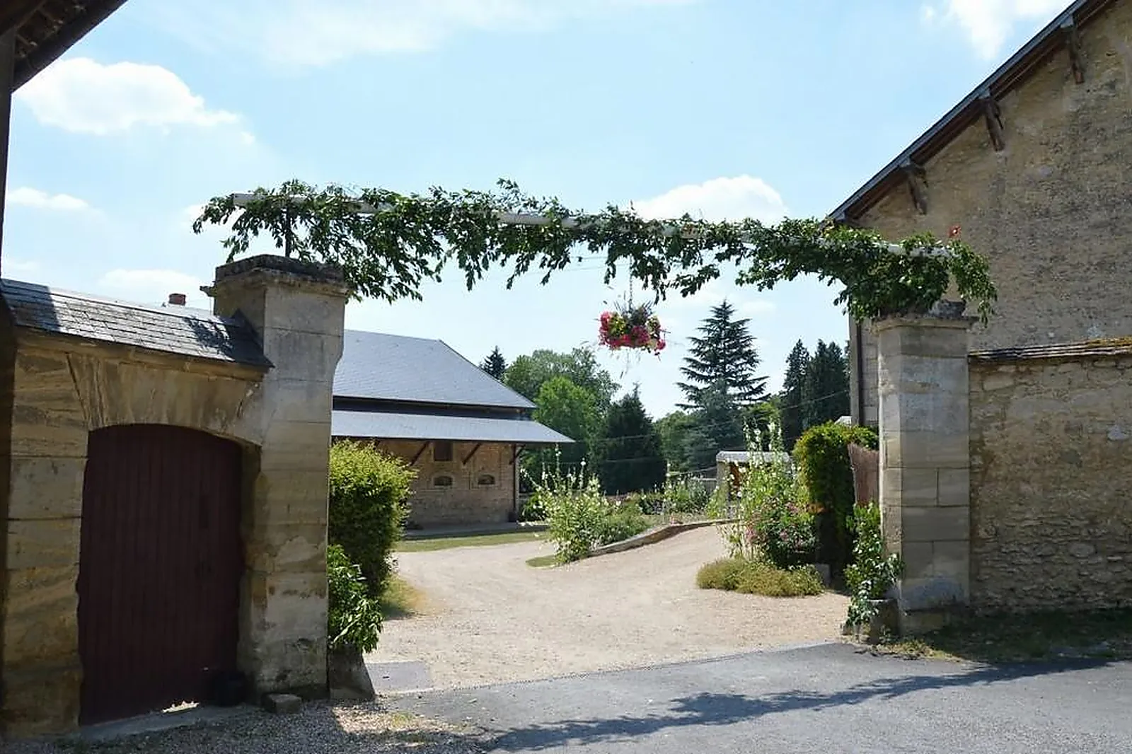 Lieux événementiels, LE CLOS MAGNITOT