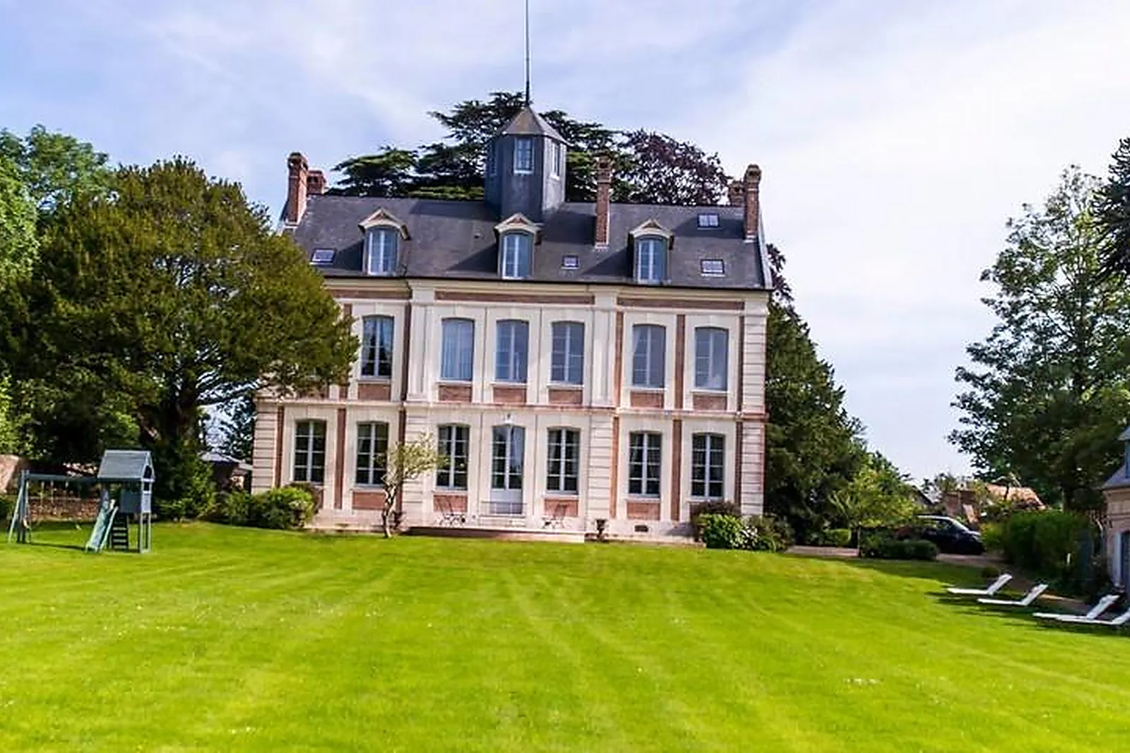 Lieux événementiels, LE CLOS DE GRÂCE