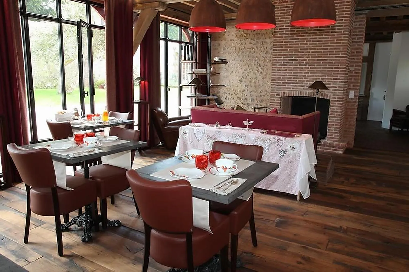 Lieux événementiels, LE CLOS DE GRÂCE