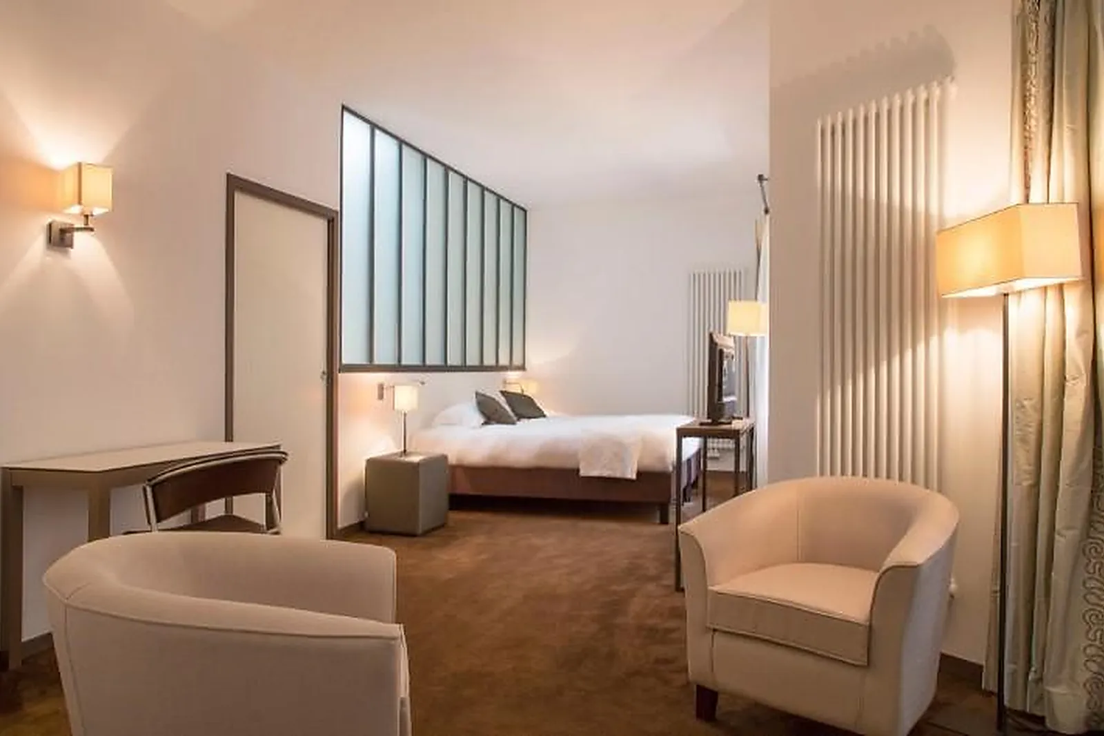 Lieux événementiels, LE CLOS DE VALLOMBREUSE