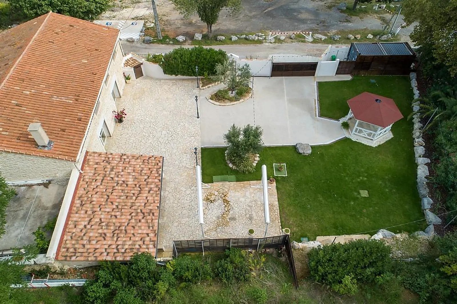 Lieux événementiels, LE CLOS DE L'HÉRANDE