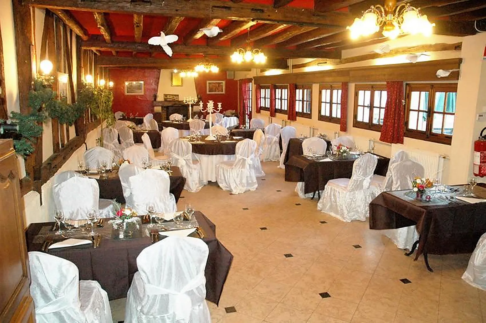 Lieux événementiels, LE CLOS DE L'ÉCUYER