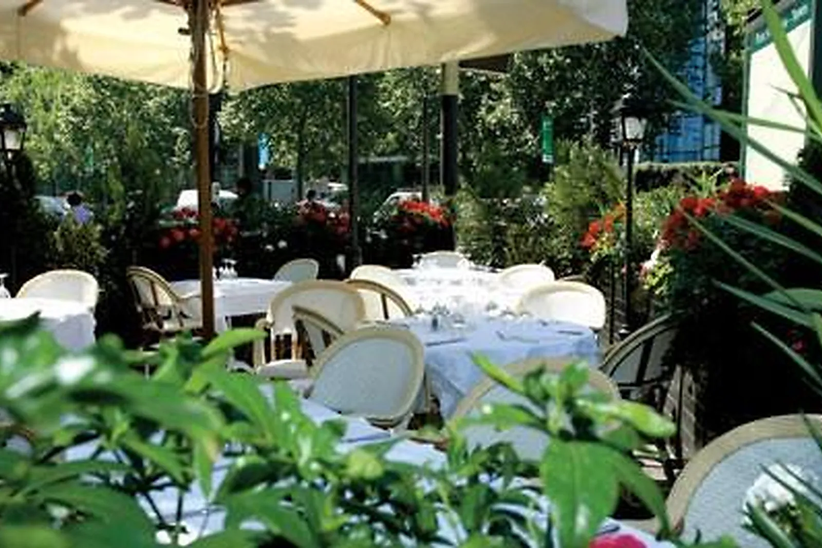 Lieux événementiels, LE CONGRÈS MAILLOT