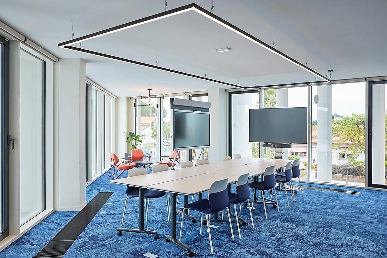 Lieux événementiels, LE CONNECTEUR