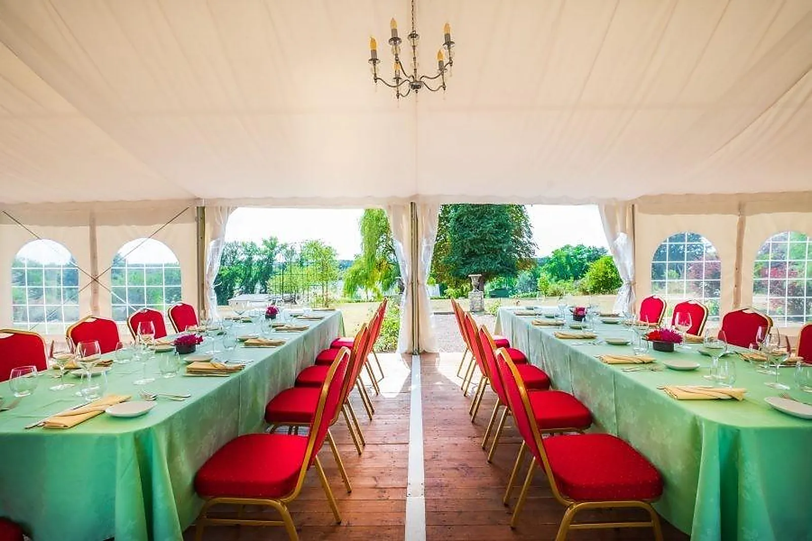 Lieux événementiels, LE COQ HARDI