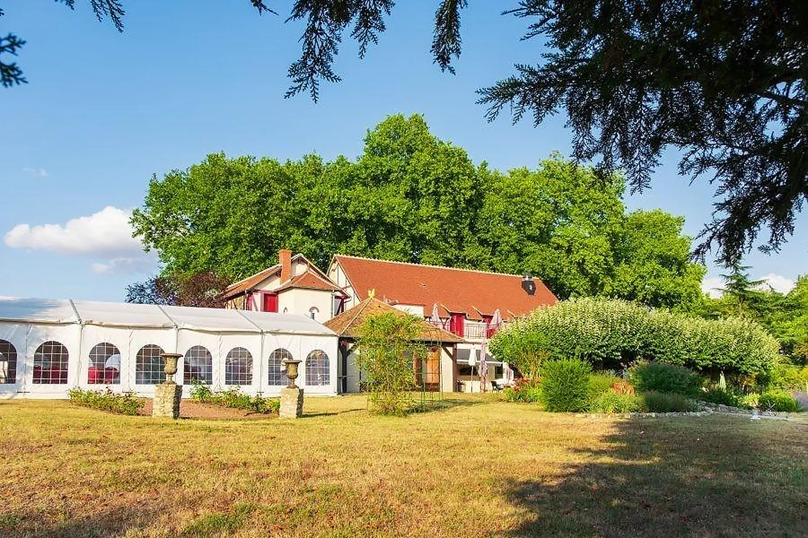 Lieux événementiels, LE COQ HARDI