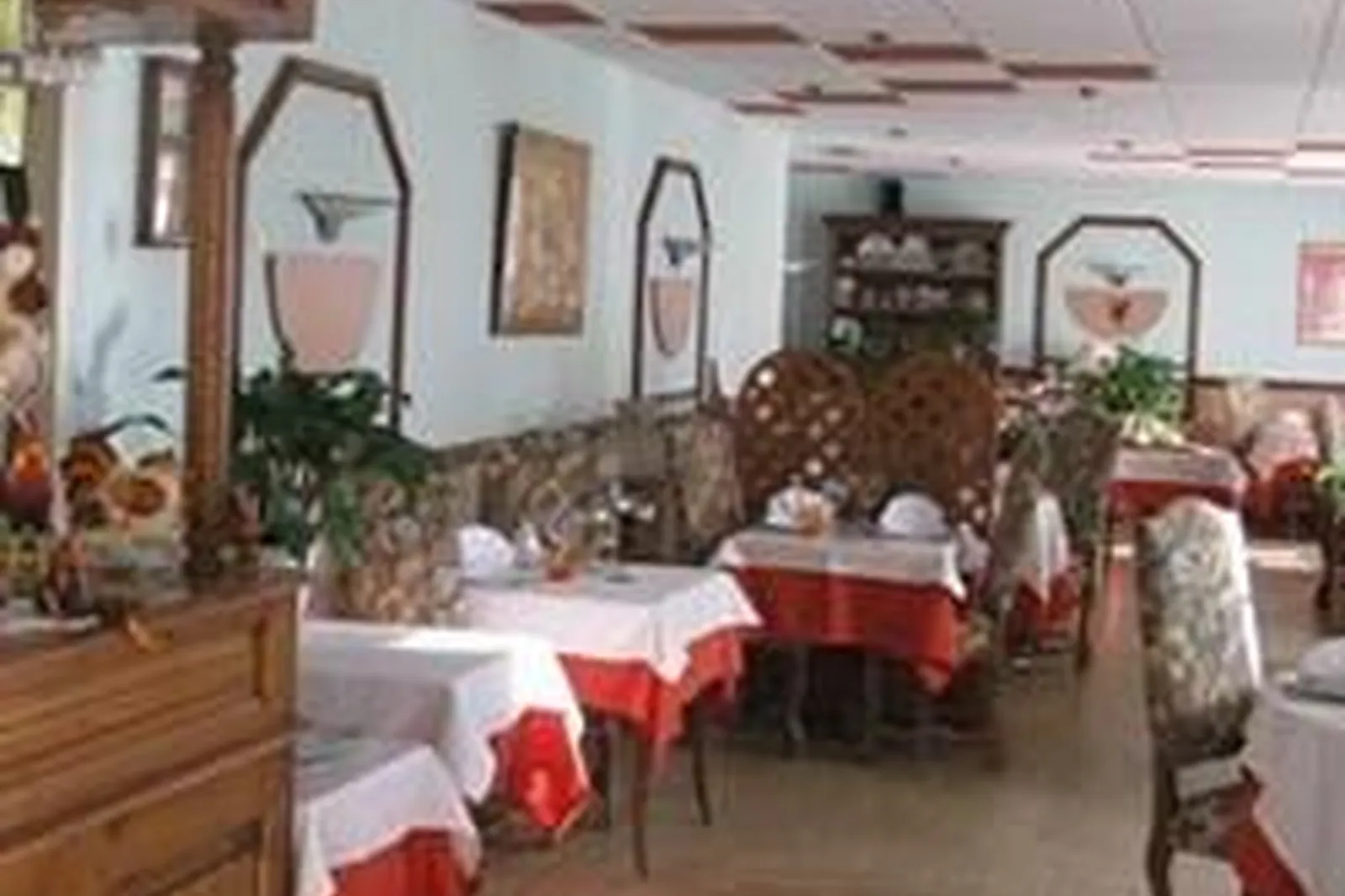 Lieux événementiels, LE COQ D'OR