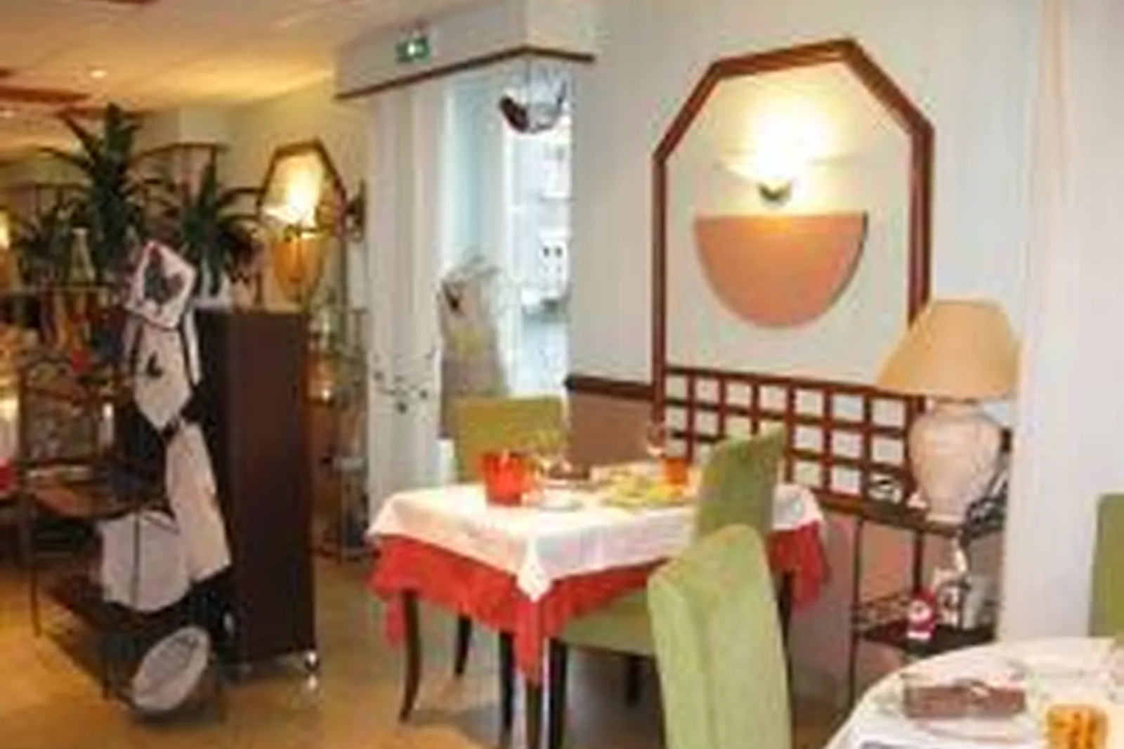 Lieux événementiels, LE COQ D'OR