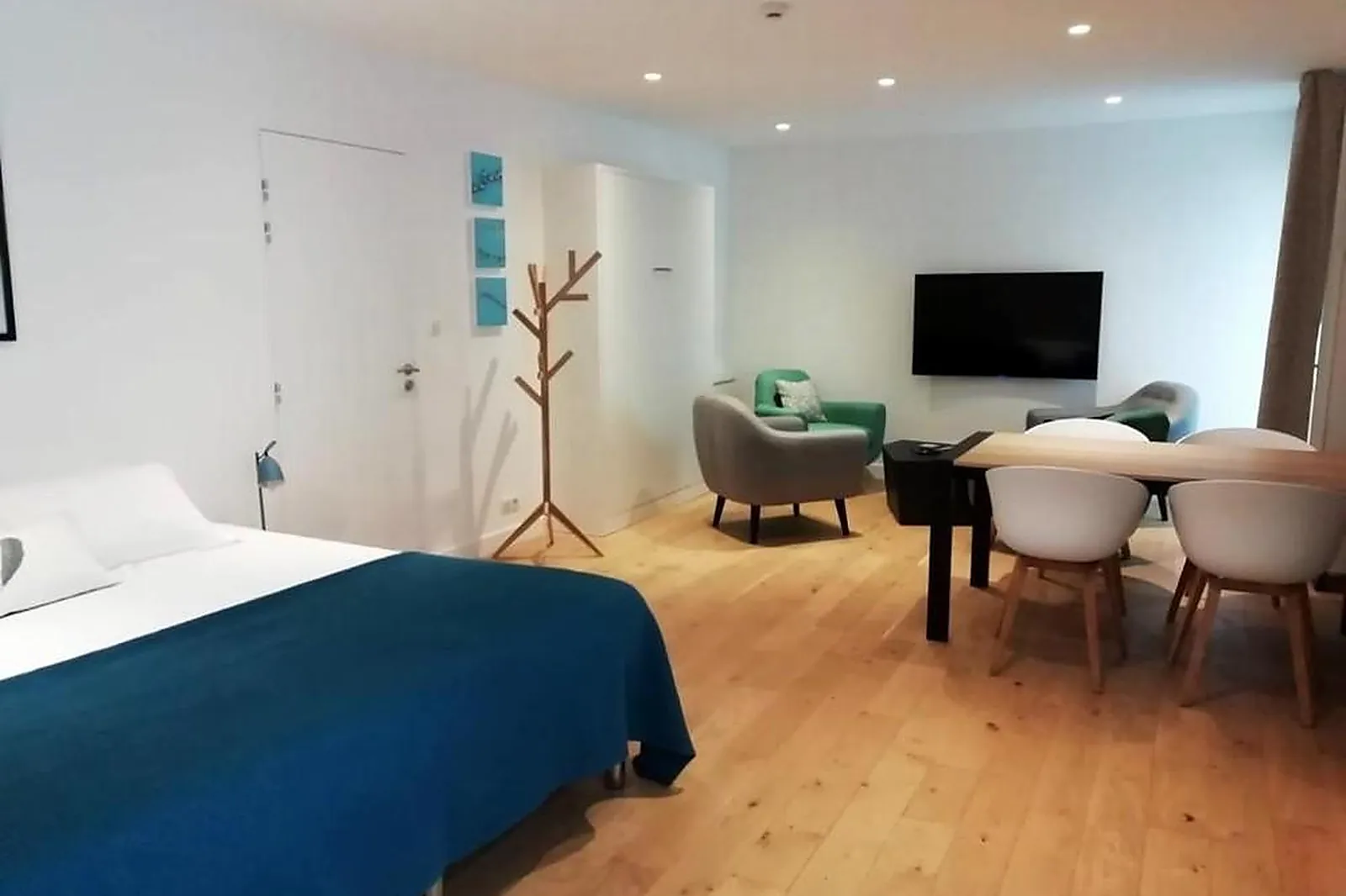 Lieux événementiels, LE CORNOUAILLE