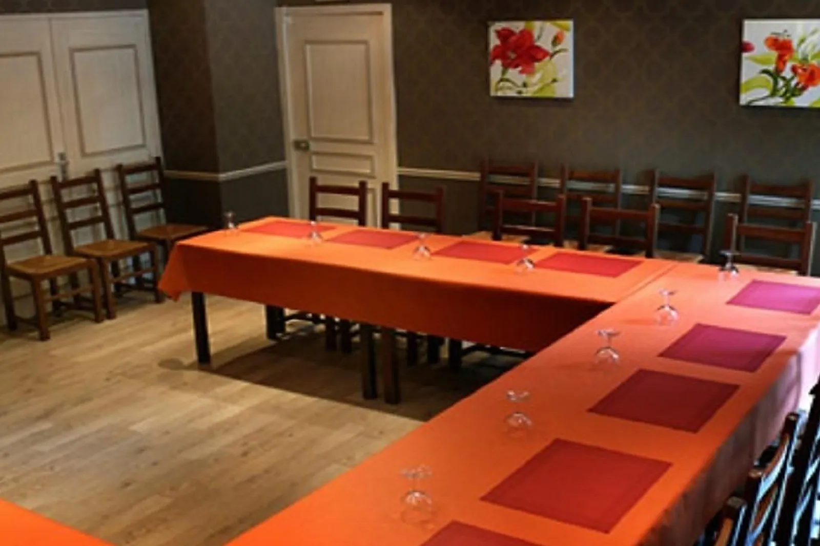 Lieux événementiels, LE COTTAGE BRUAY-LA-BUISSIÈRE