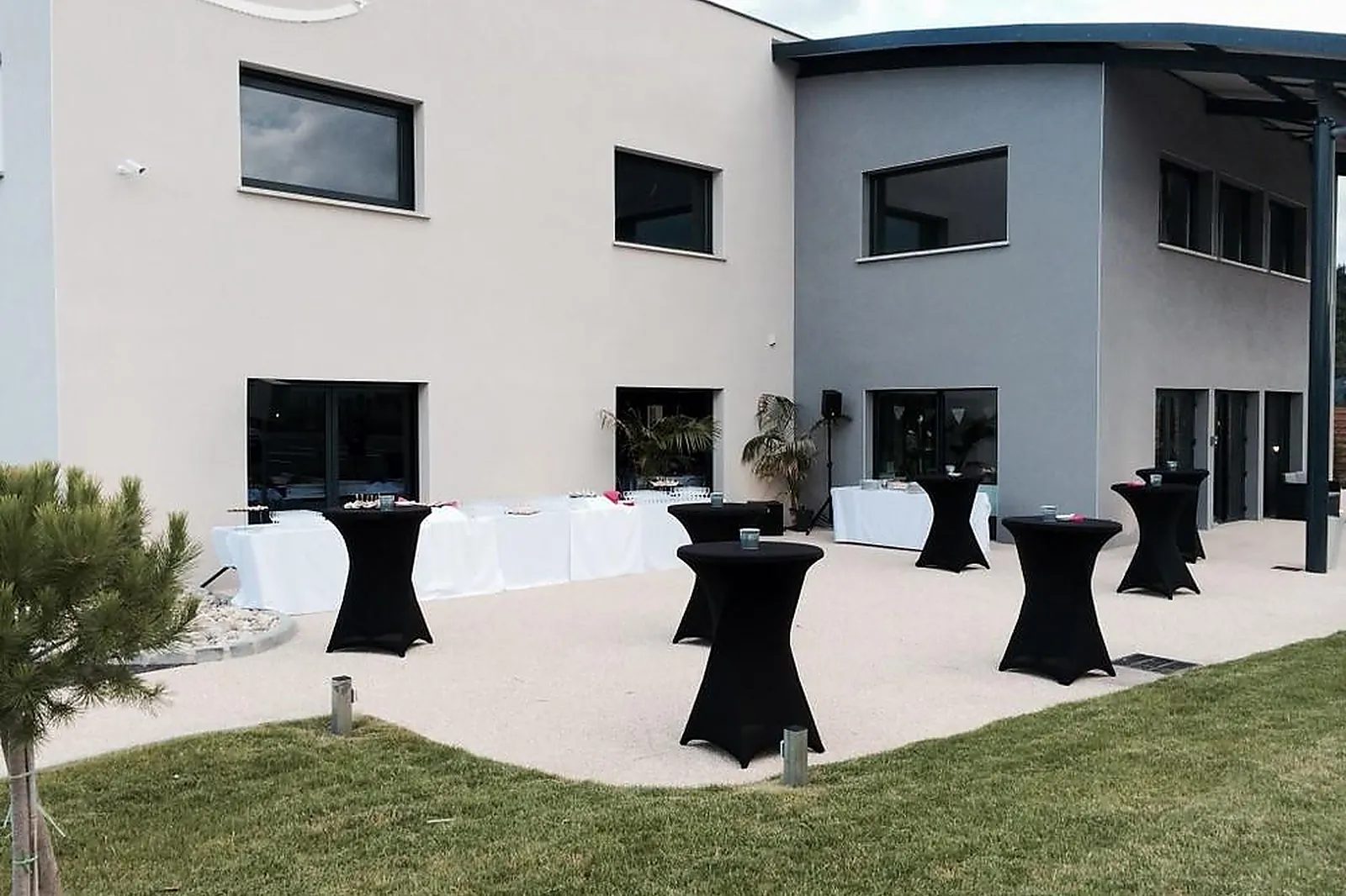 Lieux événementiels, LE CRISTAL