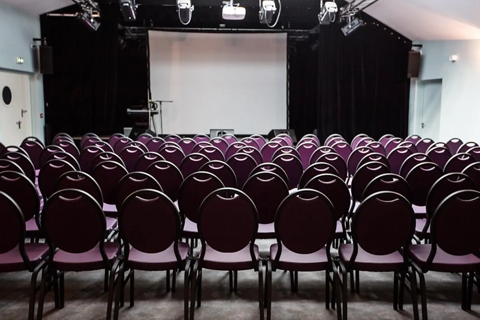 Lieux événementiels, LE CRUSOÉ