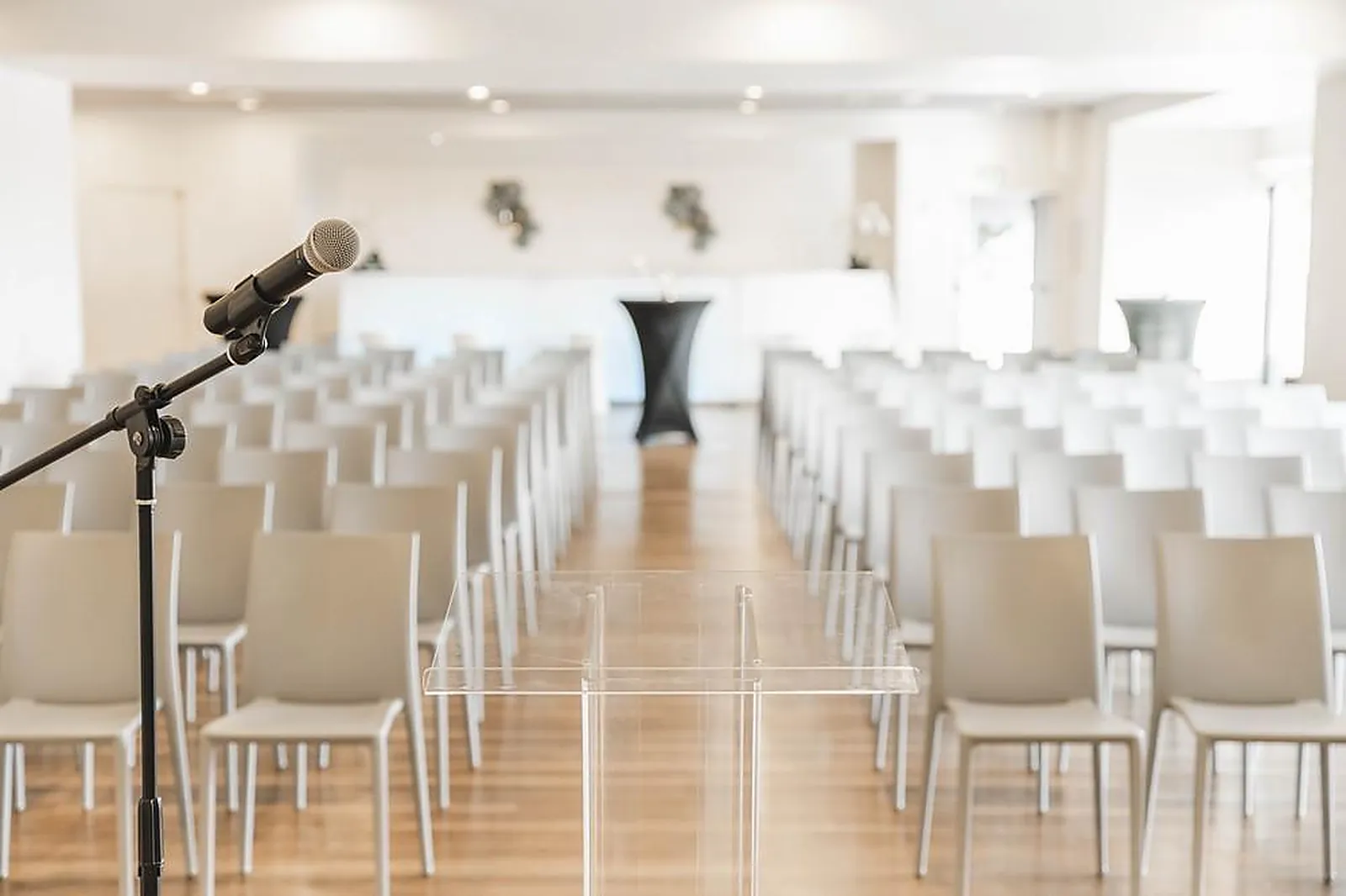 Lieux événementiels, LE CUBE RÉCEPTIONS