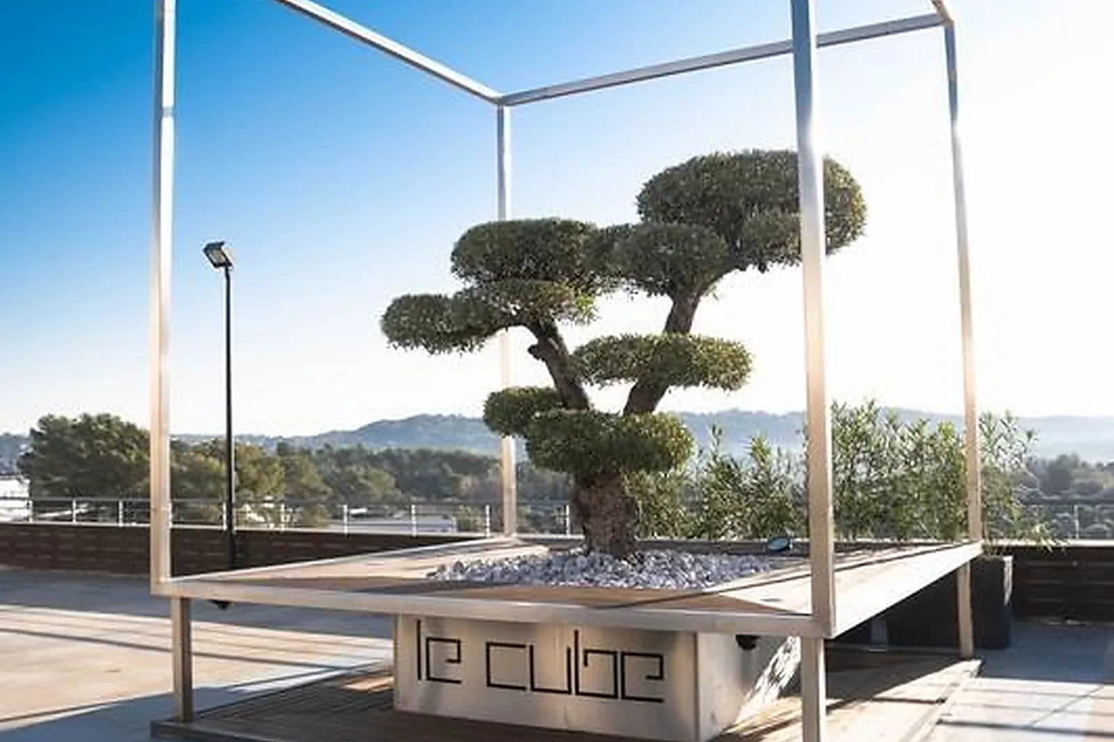 Lieux événementiels, LE CUBE RÉCEPTIONS