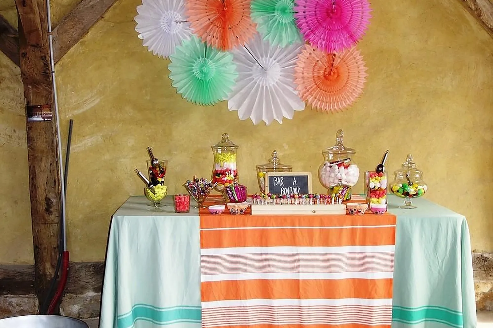 Lieux événementiels, LE D À 7 FACES