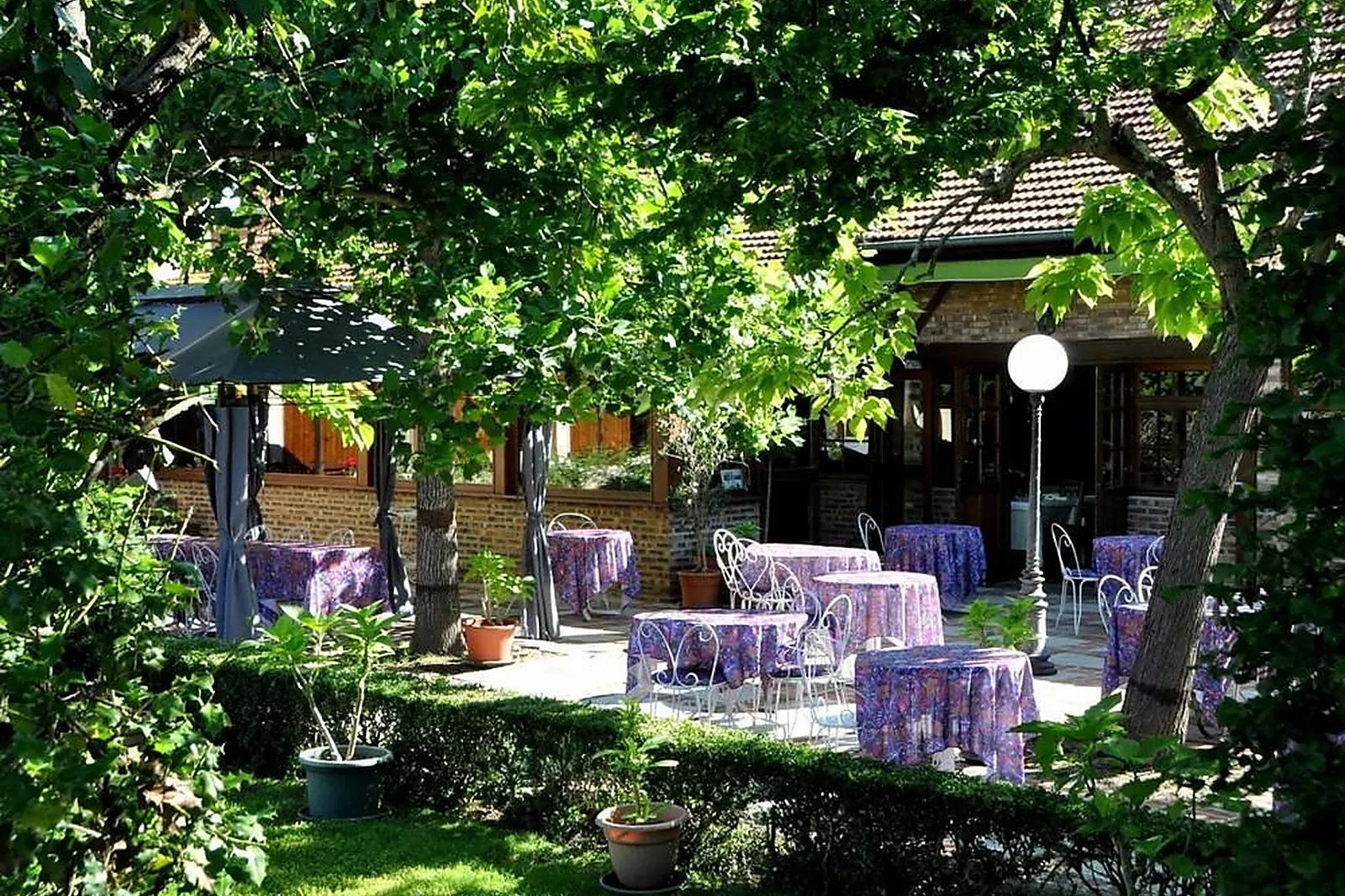 Lieux événementiels, LE DAHU