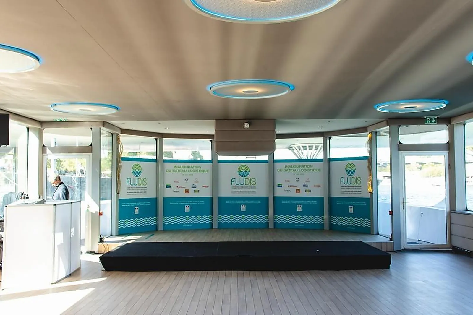 Lieux événementiels, LE DIAMANT BLEU