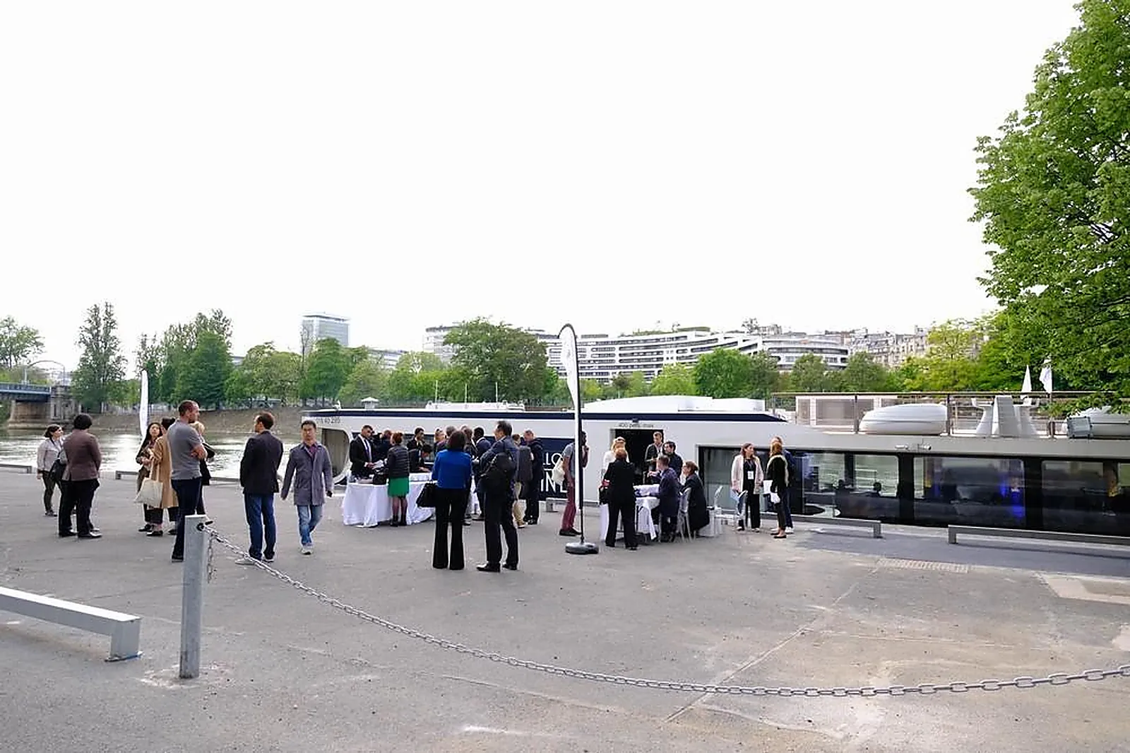 Lieux événementiels, LE DIAMANT BLEU