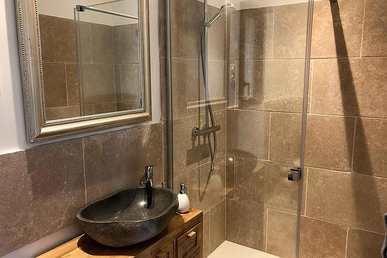 Lieux événementiels, LE DOMAINE DES CROUQUETS