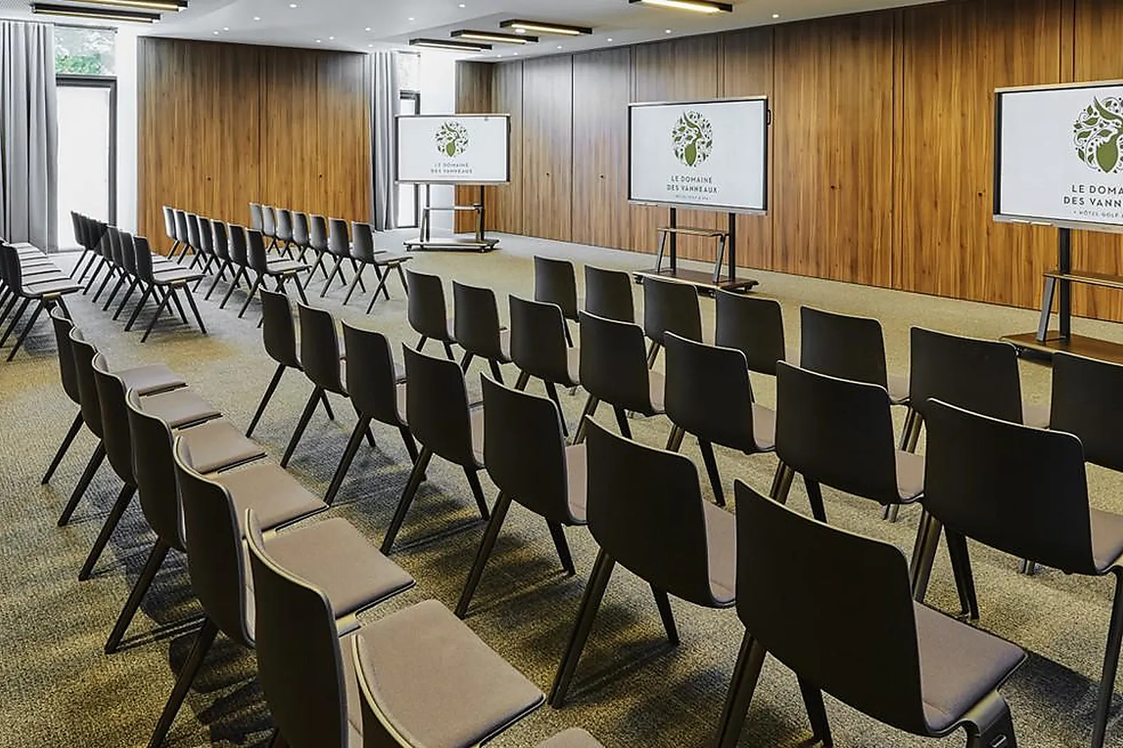 Lieux événementiels, LE DOMAINE DES VANNEAUX HÔTEL GOLF  SPA MGALLERY