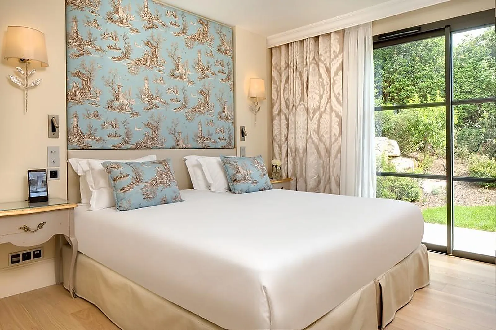 Lieux événementiels, LE DOMAINE DU MAS DE PIERRE