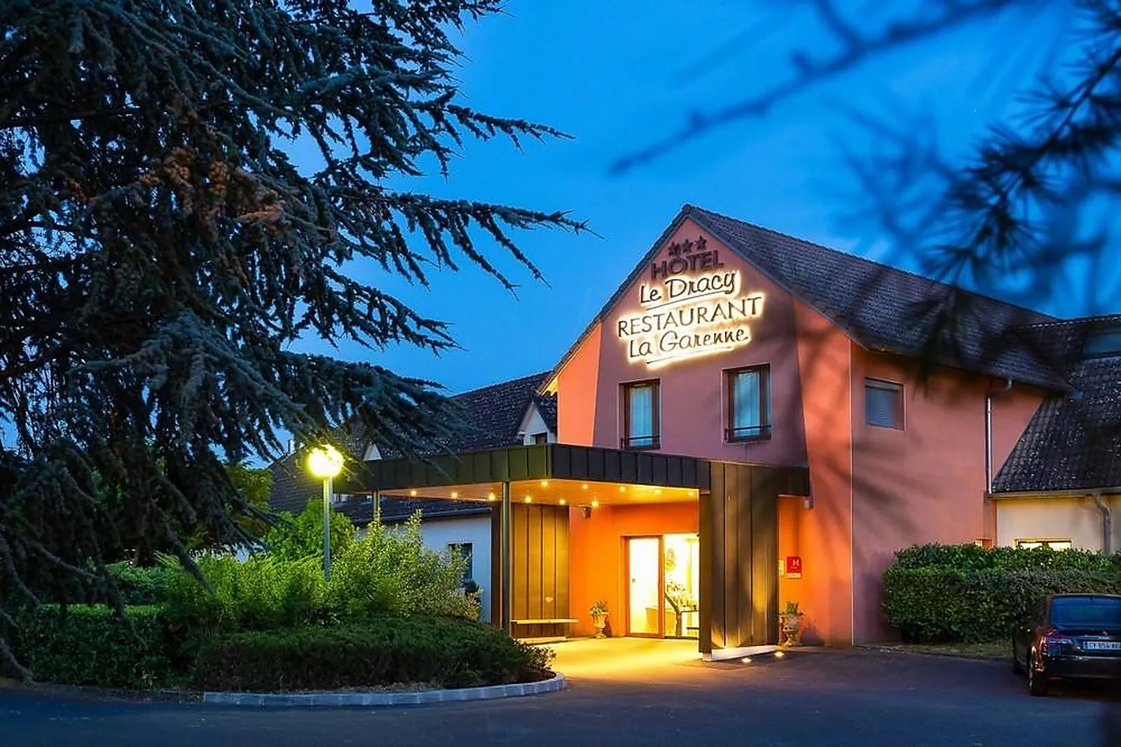 Lieux événementiels, LE DRACY HÔTEL ET SPA