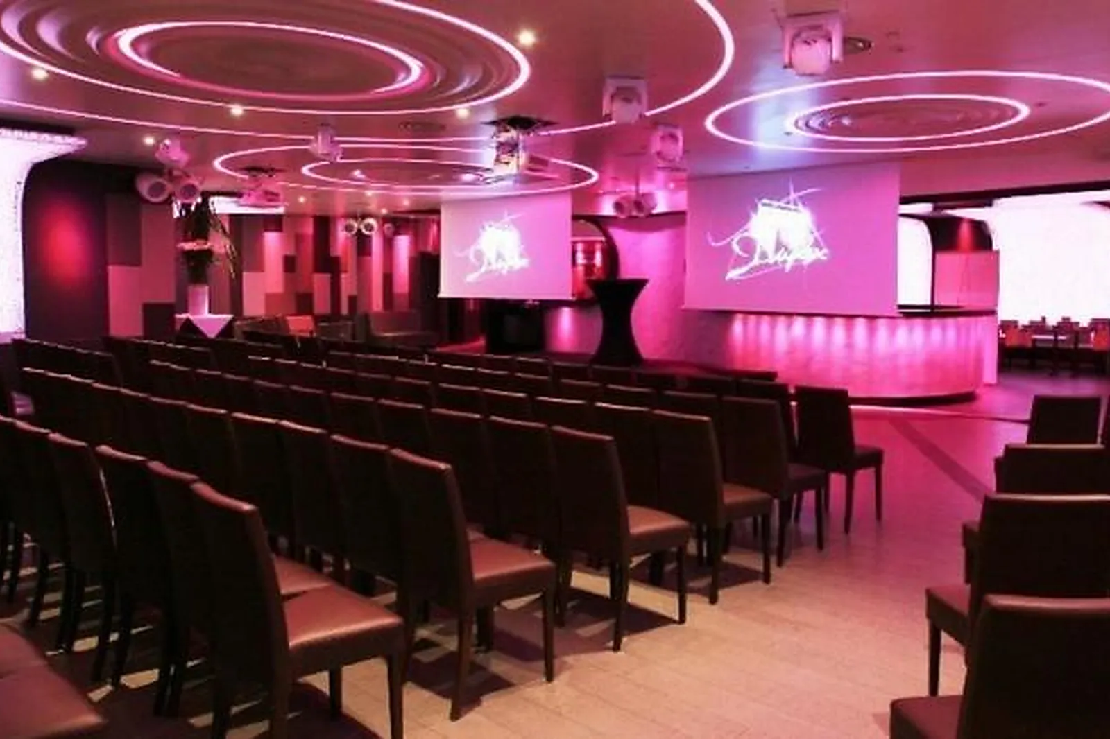 Lieux événementiels, LE DUPLEX