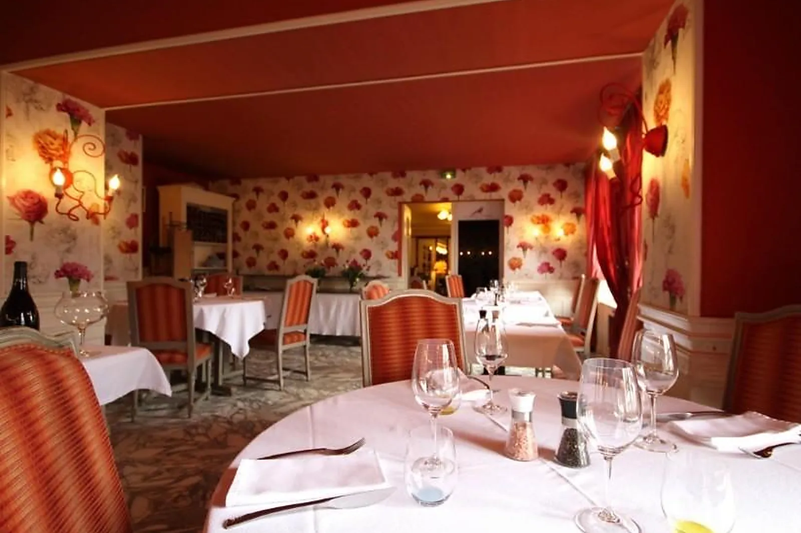 Lieux événementiels, LE FAISAN DORÉ