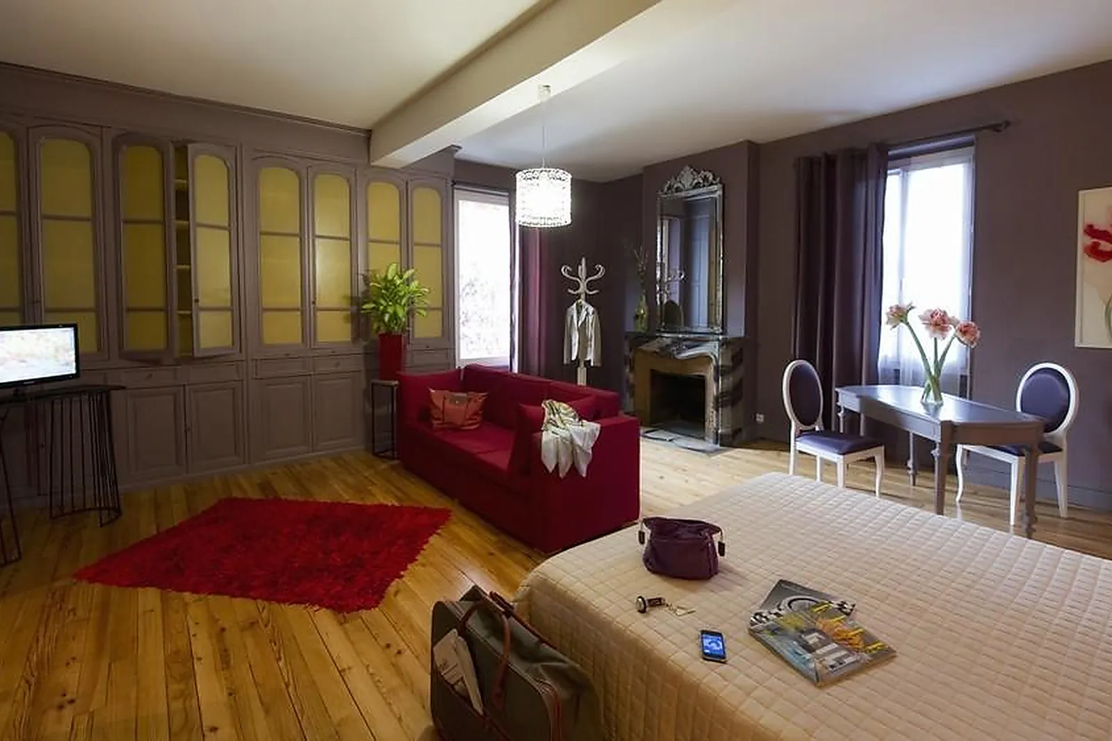 Lieux événementiels, LE FER À CHEVAL DE LONS