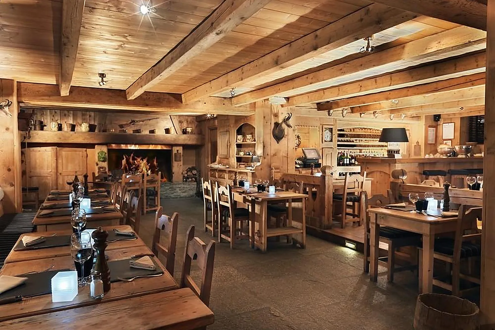 Lieux événementiels, LE FER À CHEVAL DE MEGÈVE