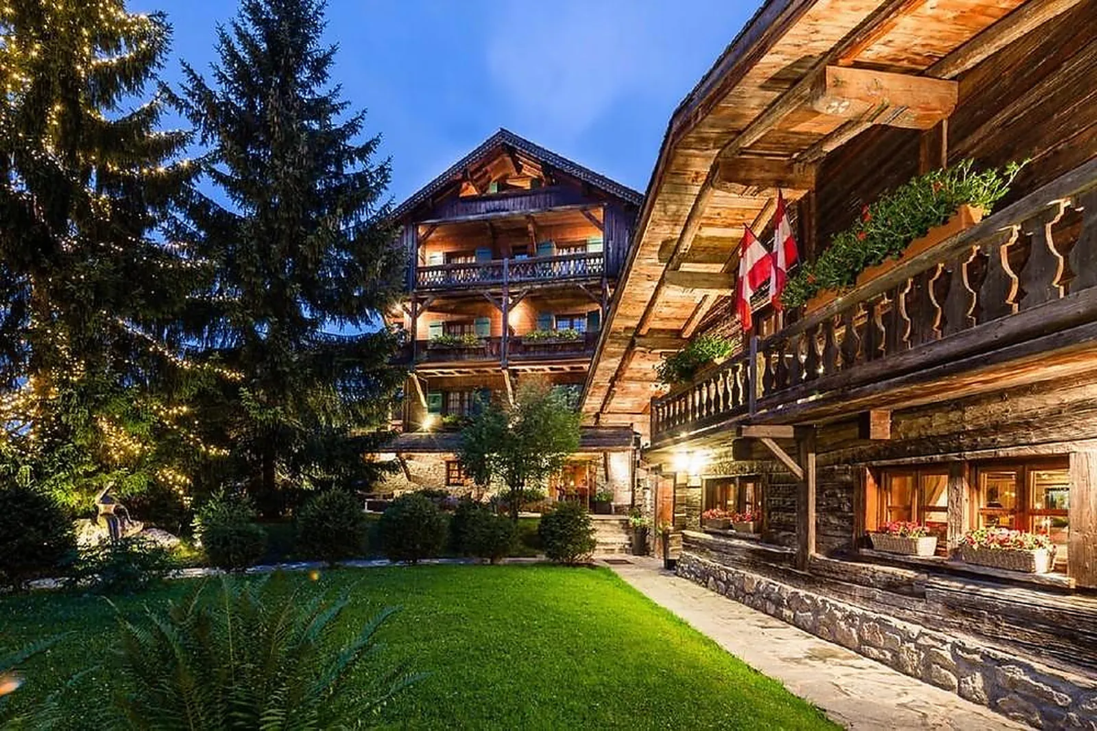 Lieux événementiels, LE FER À CHEVAL DE MEGÈVE