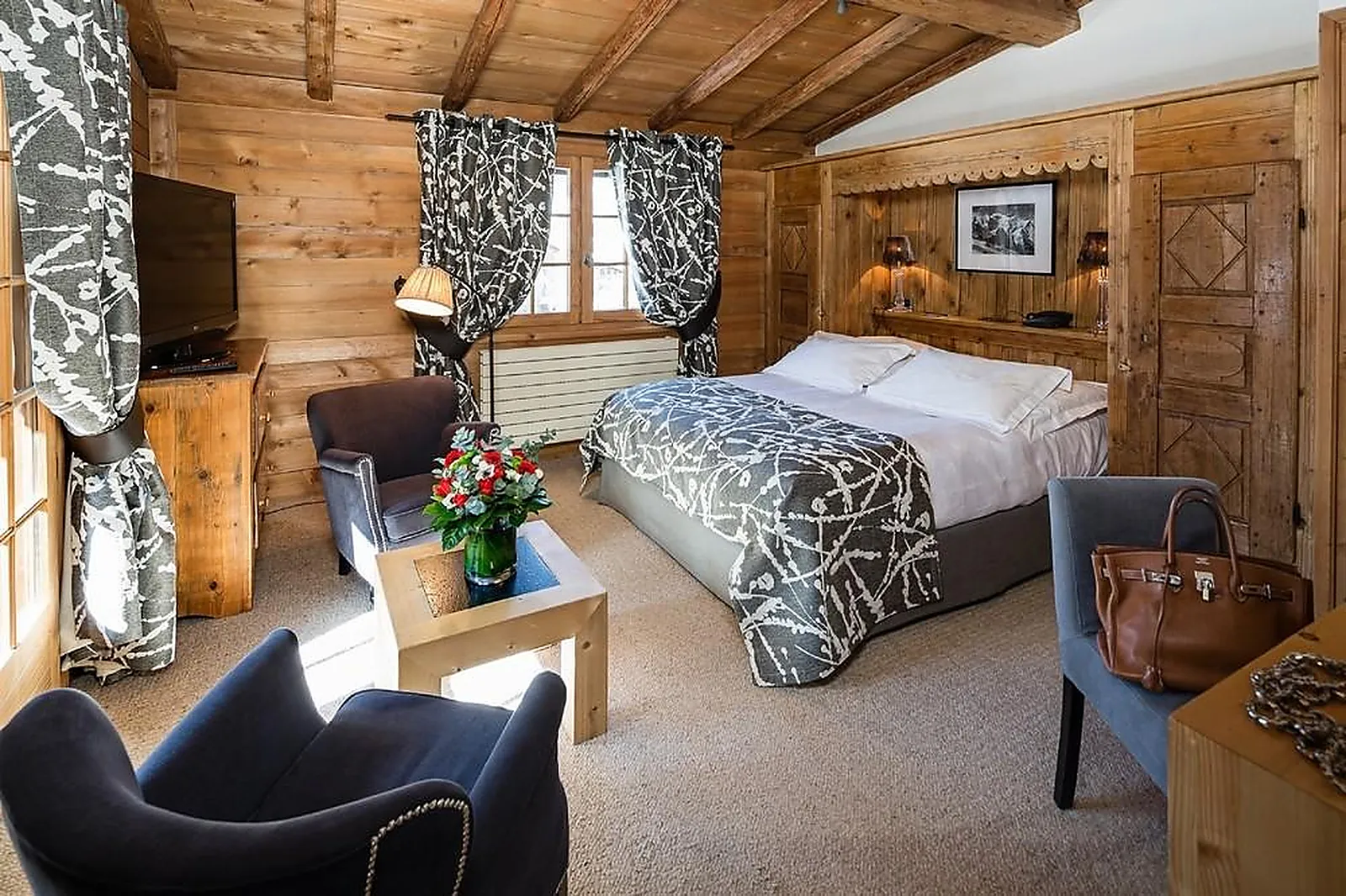 Lieux événementiels, LE FER À CHEVAL DE MEGÈVE