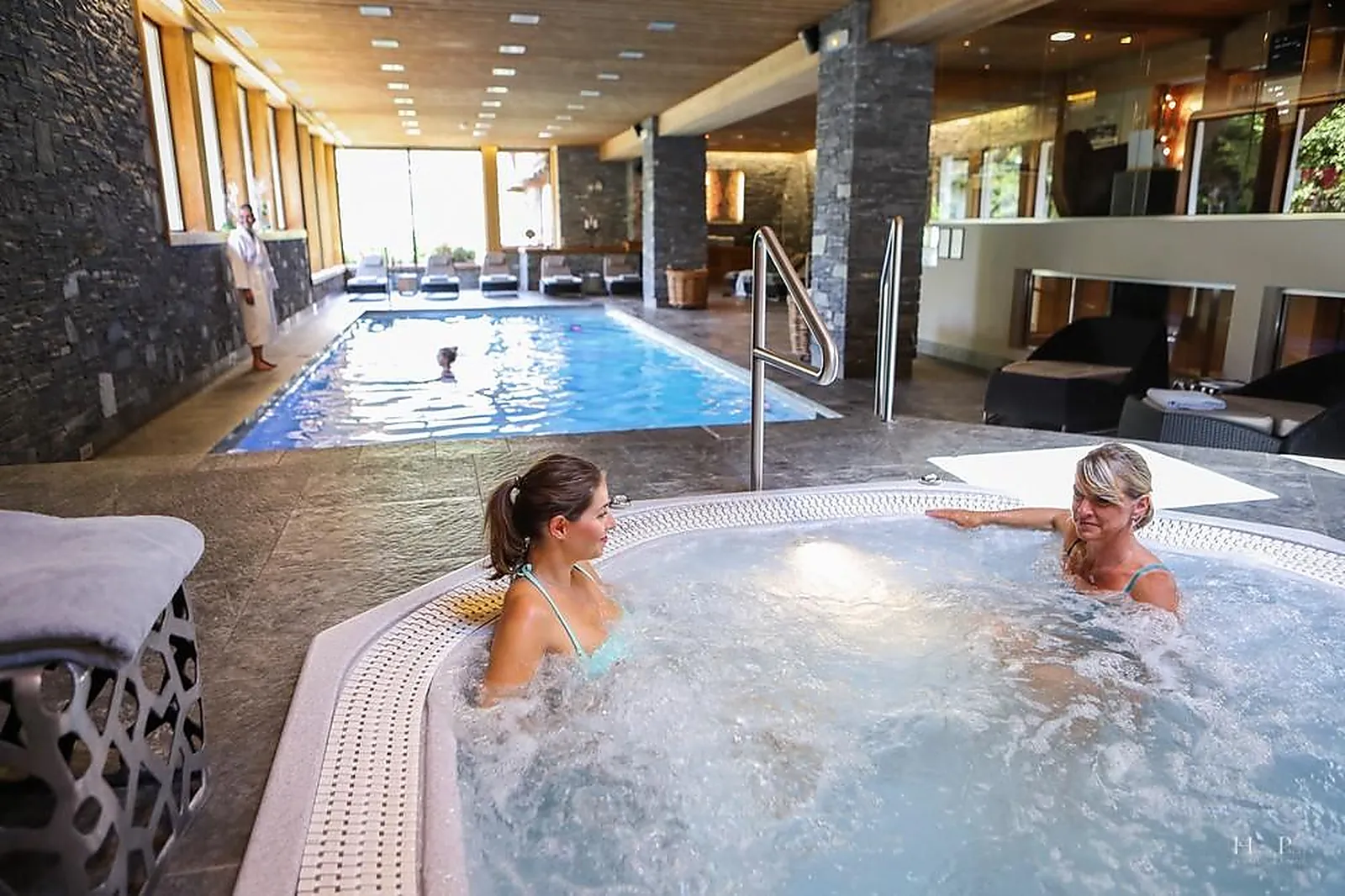 Lieux événementiels, LE FER À CHEVAL DE MEGÈVE