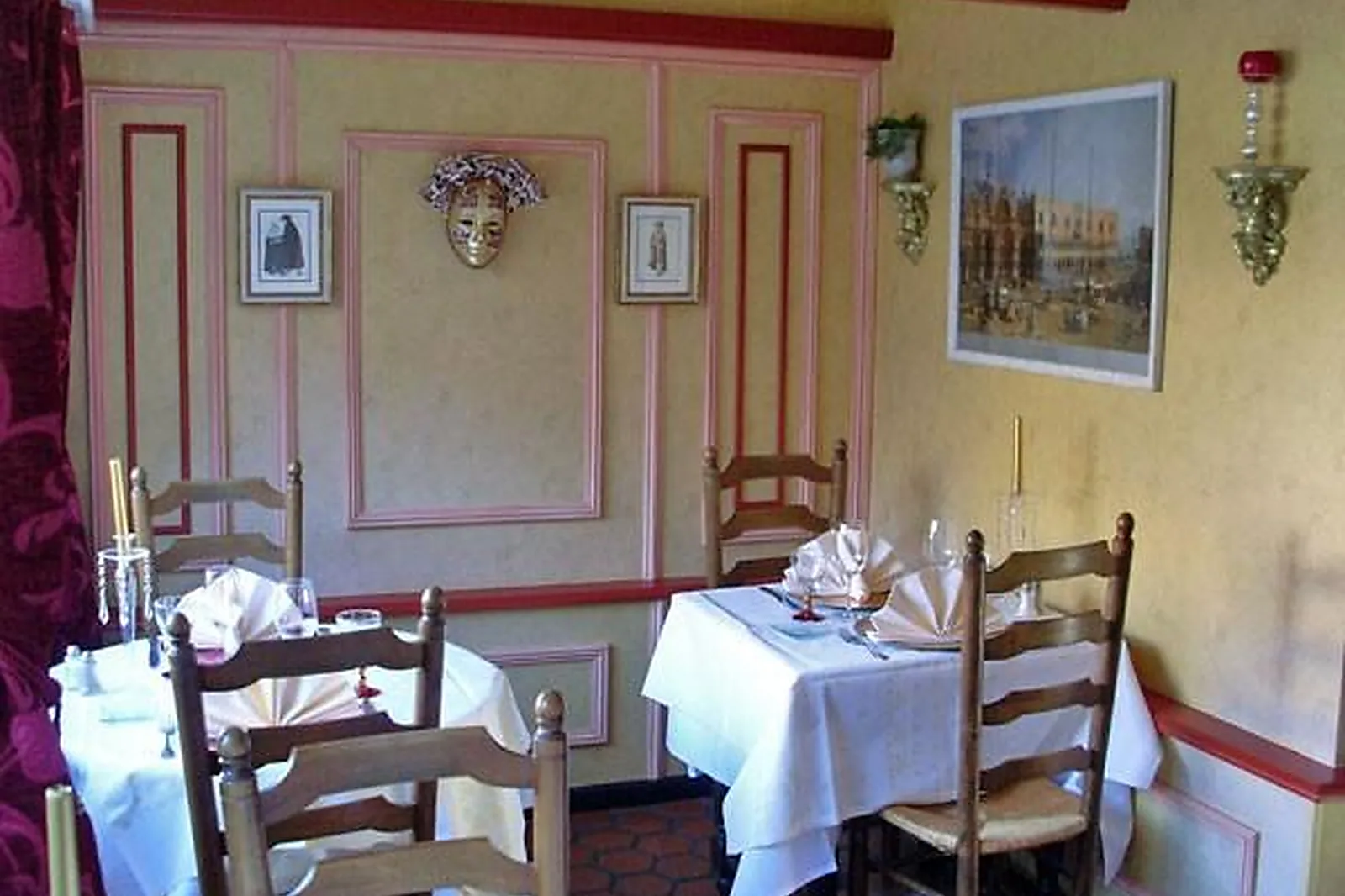 Lieux événementiels, LE FIACRE