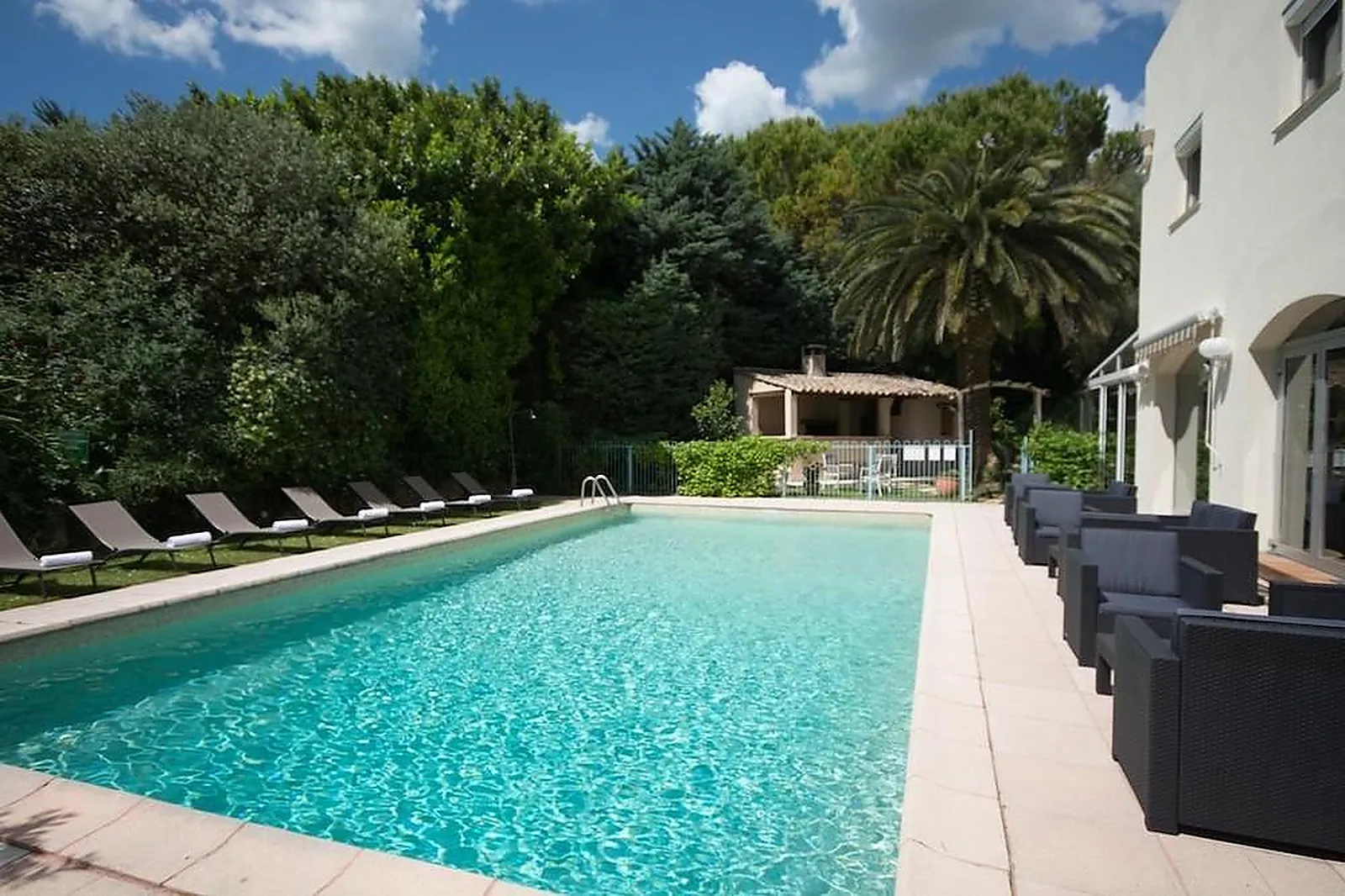 Lieux événementiels, LE FLORÉAL