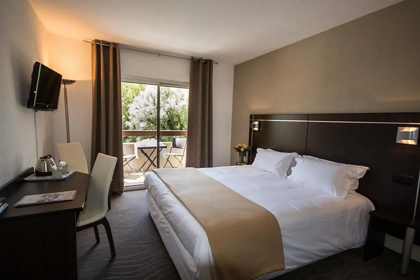 Lieux événementiels, LE FLORÉAL